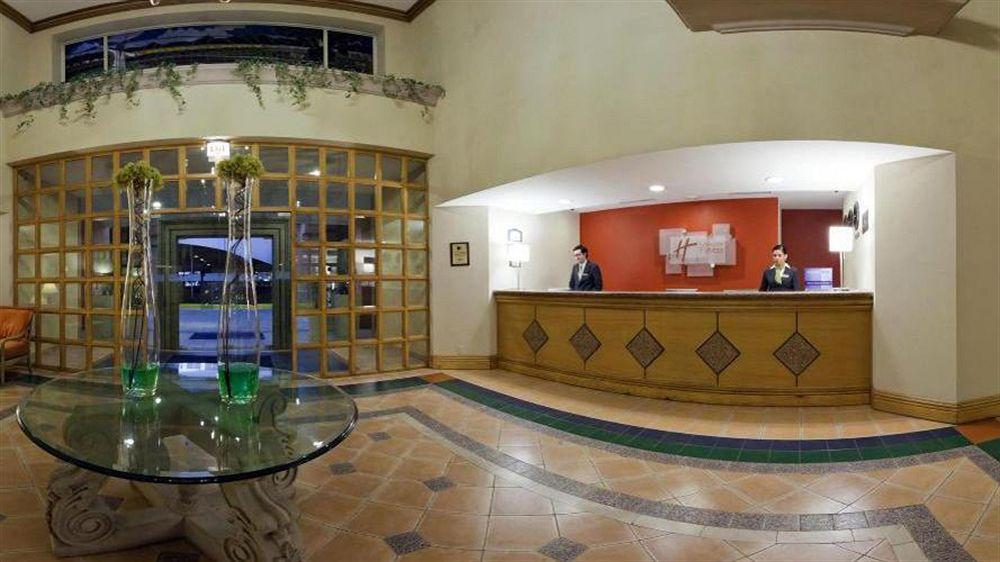 Holiday Inn Express Torreon By Ihg Exteriör bild