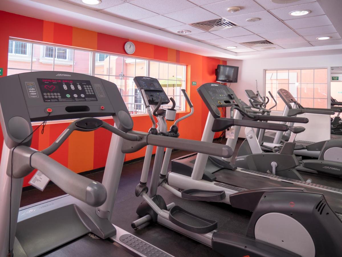 Holiday Inn Express Torreon By Ihg Exteriör bild