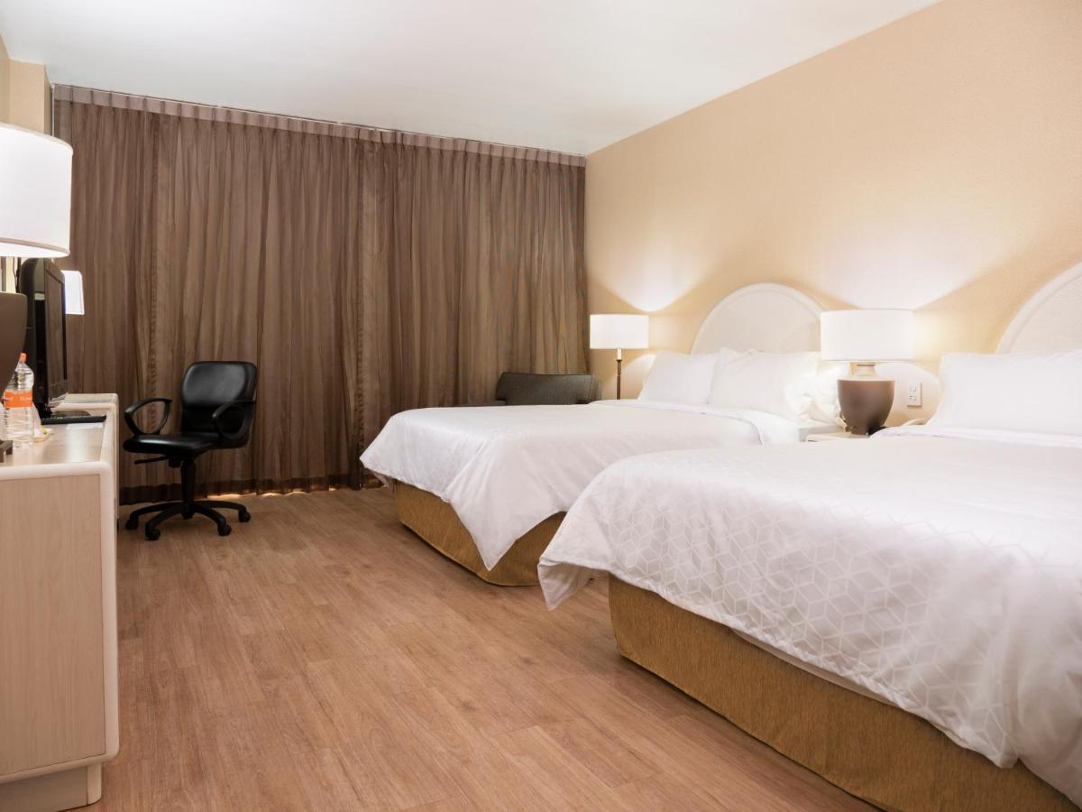 Holiday Inn Express Torreon By Ihg Exteriör bild