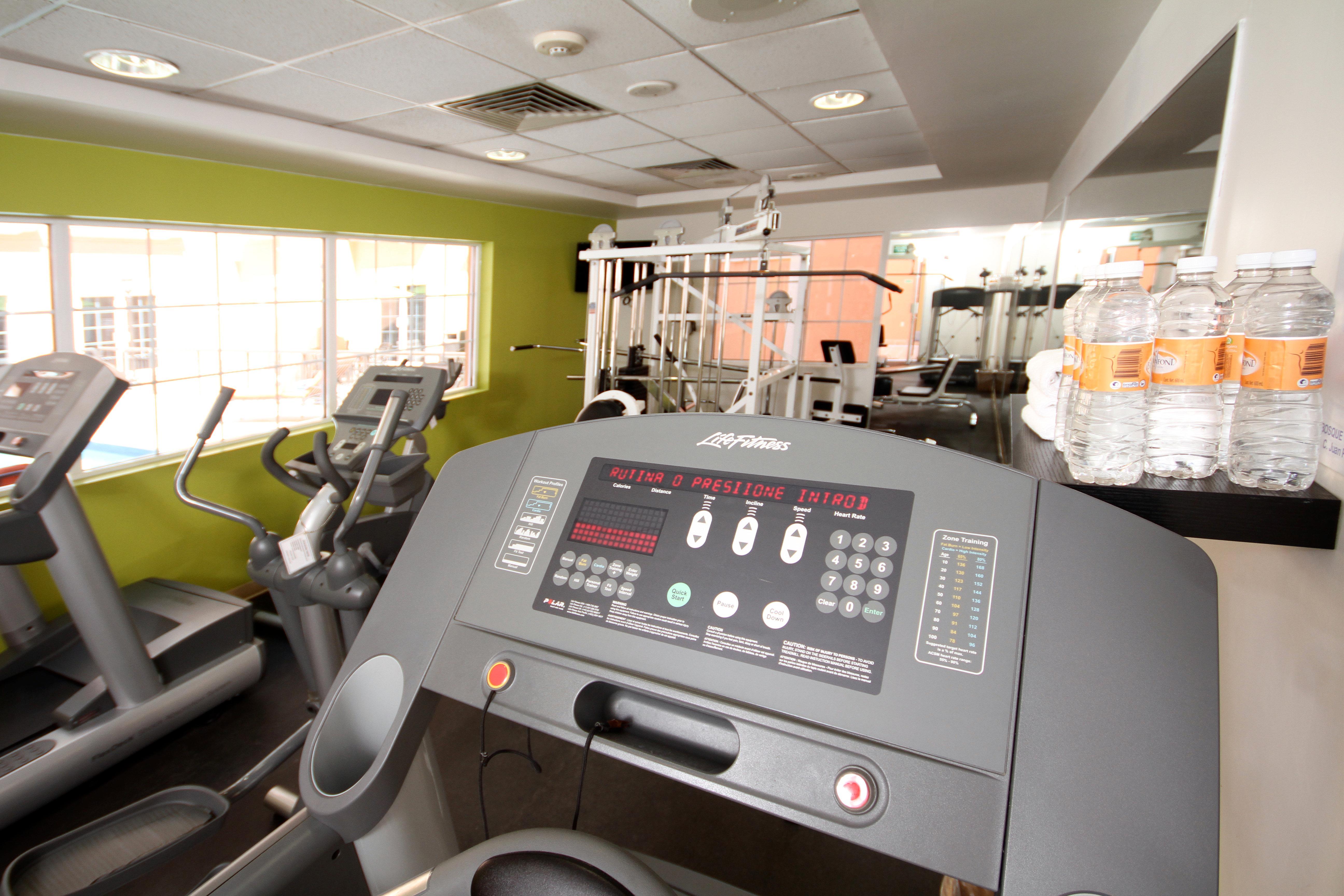 Holiday Inn Express Torreon By Ihg Exteriör bild